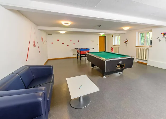 Otto-moericke-turm Ostello